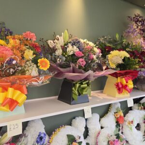 bouquet box fresh flowers Kidderminster florist Pat’s Petals