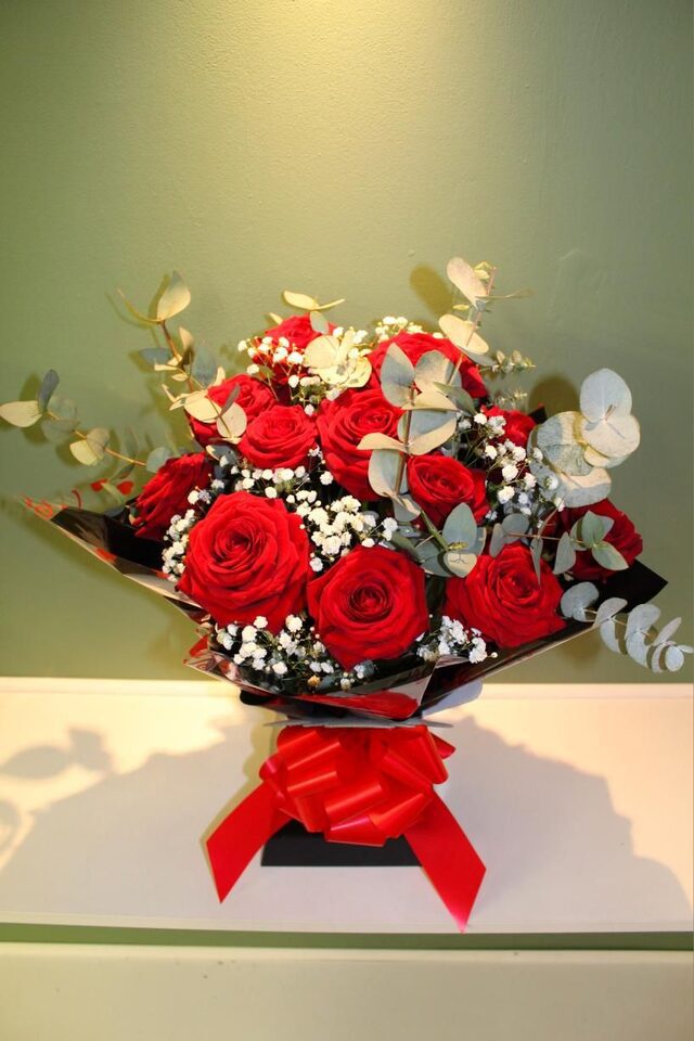 Red rose bouquet box luxury flowers Kidderminster florist Pat’s Petals